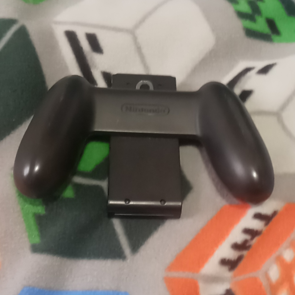 Switch controller - Picture 2 of 2